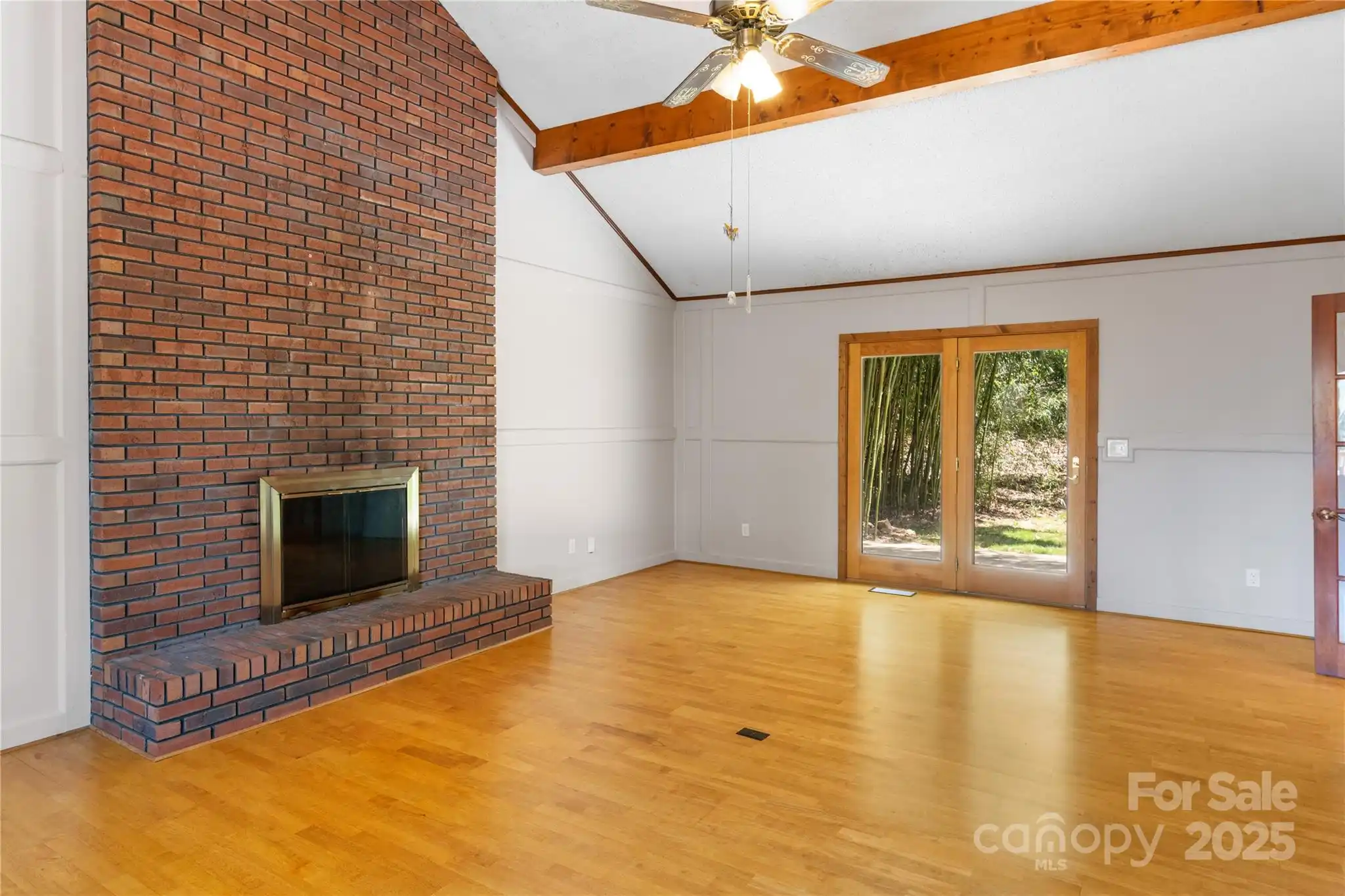 Listing Photo 23