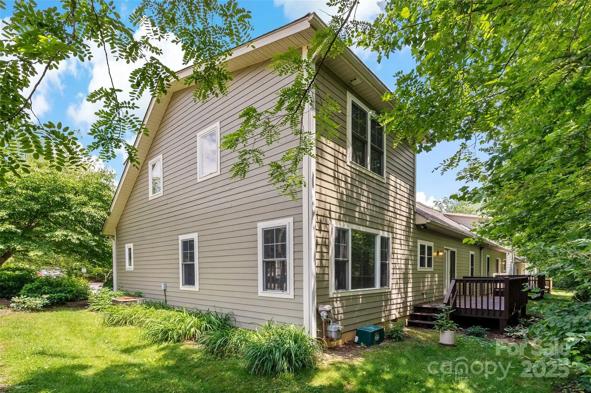 Listing Photo 33