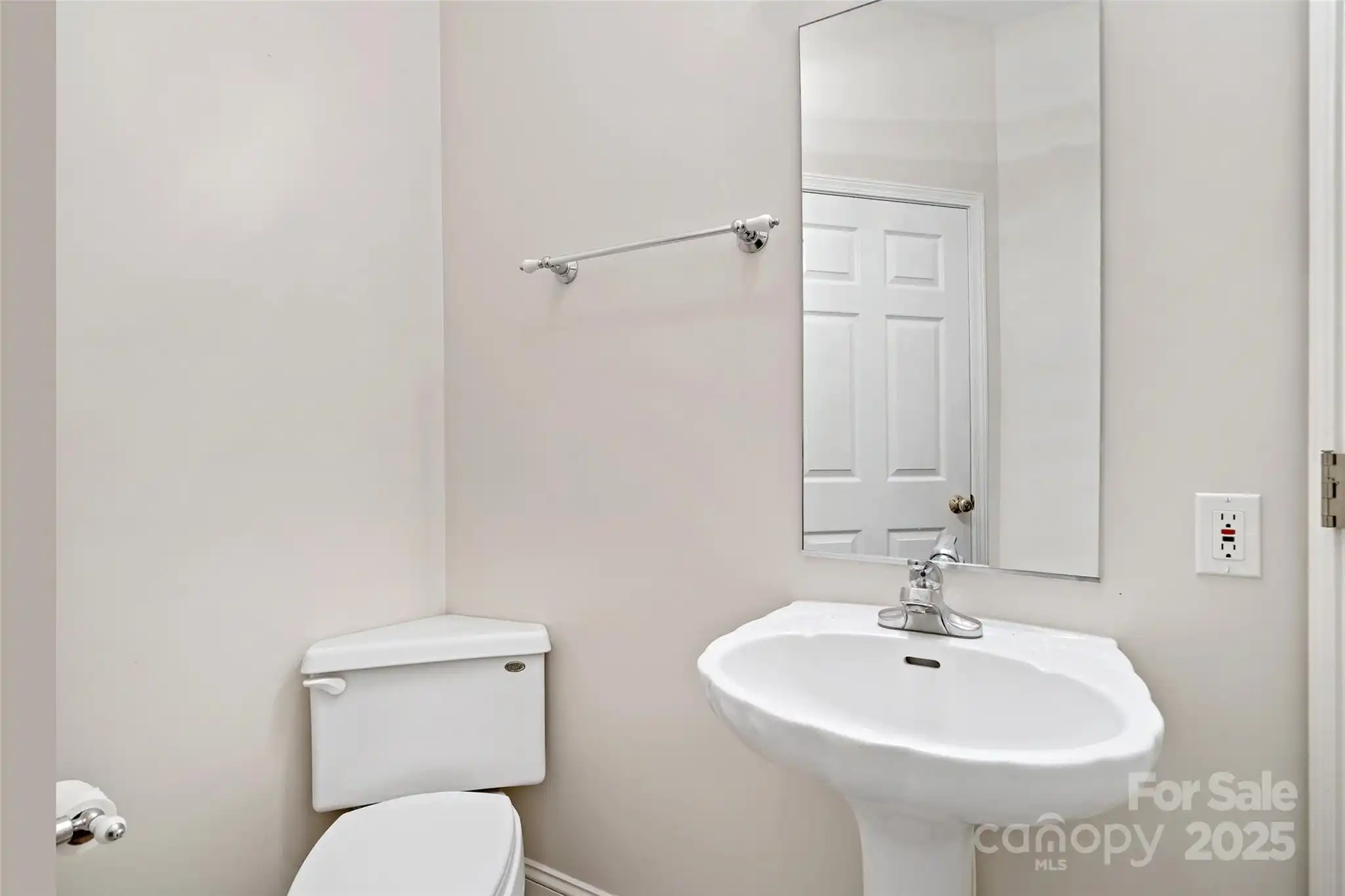 Listing Photo 17