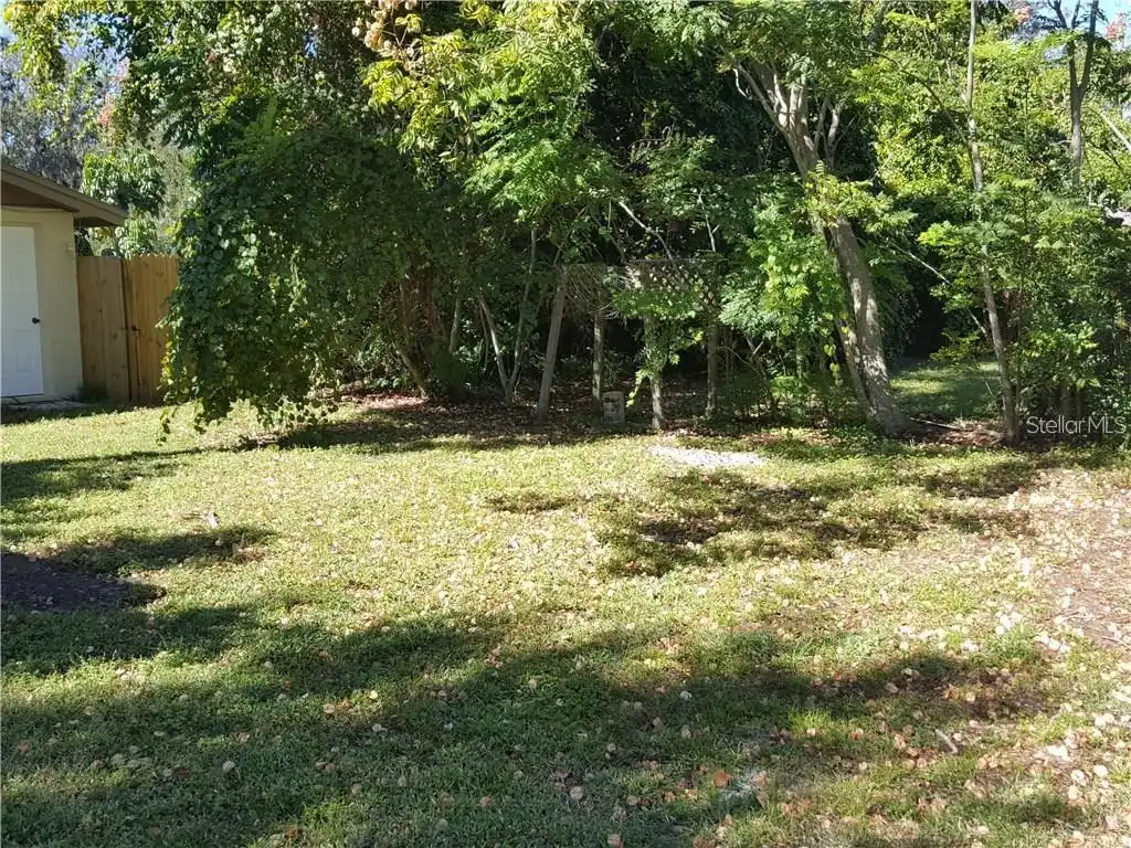 Listing Photo 14