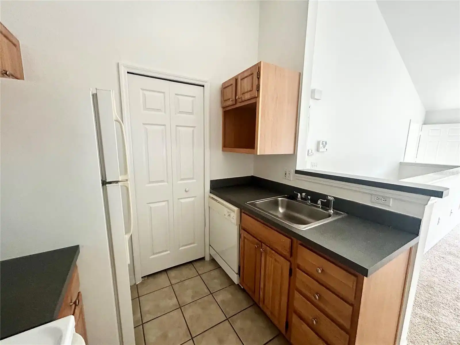 Listing Photo 8