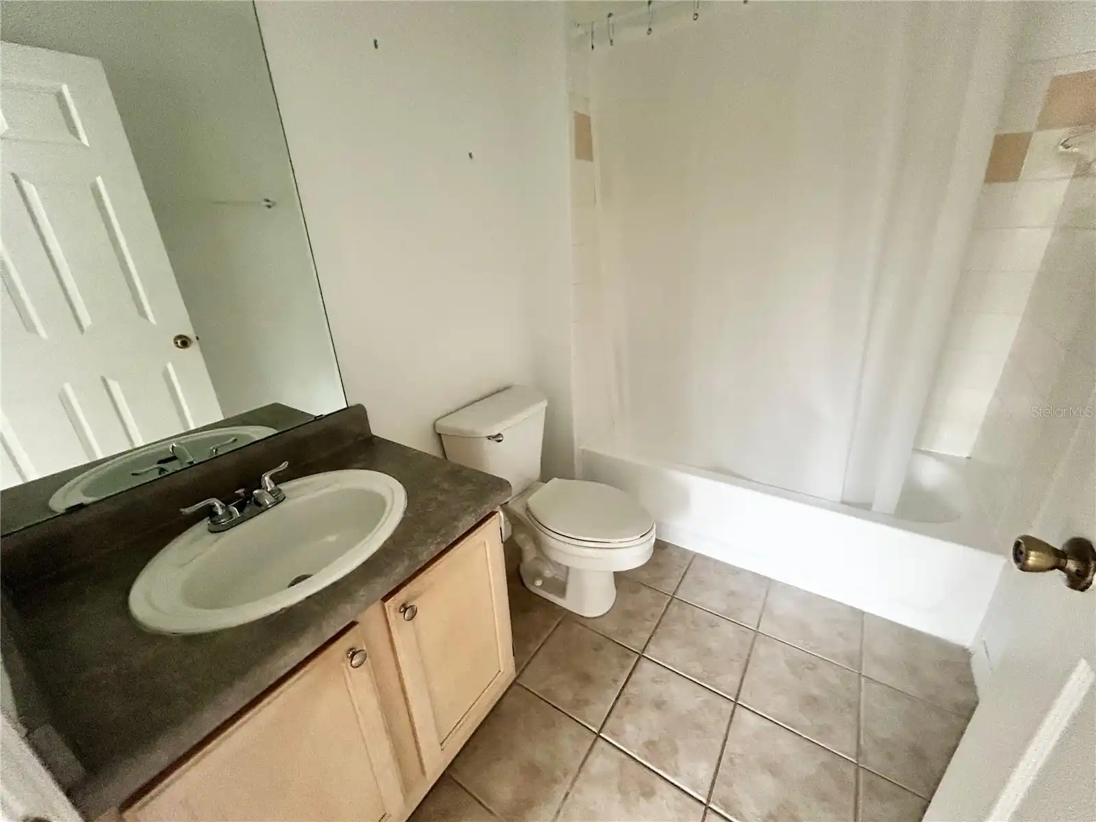 Listing Photo 16