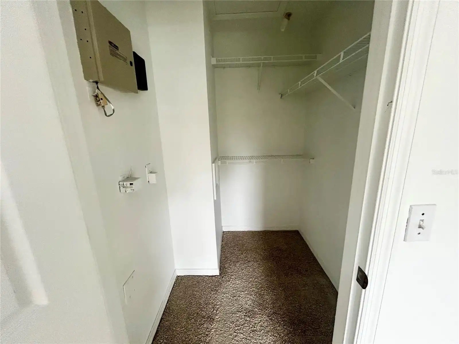 Listing Photo 12