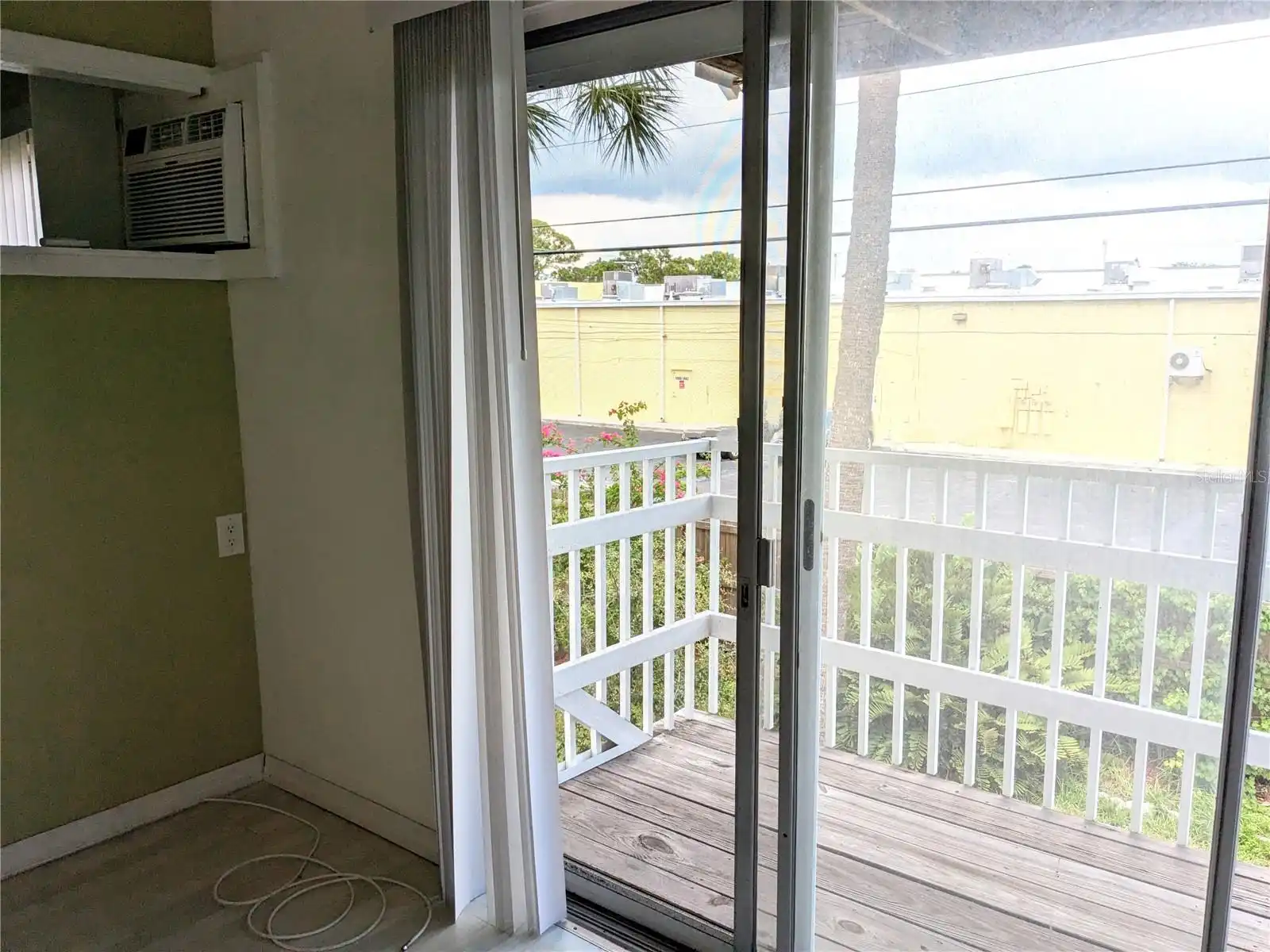 Listing Photo 17