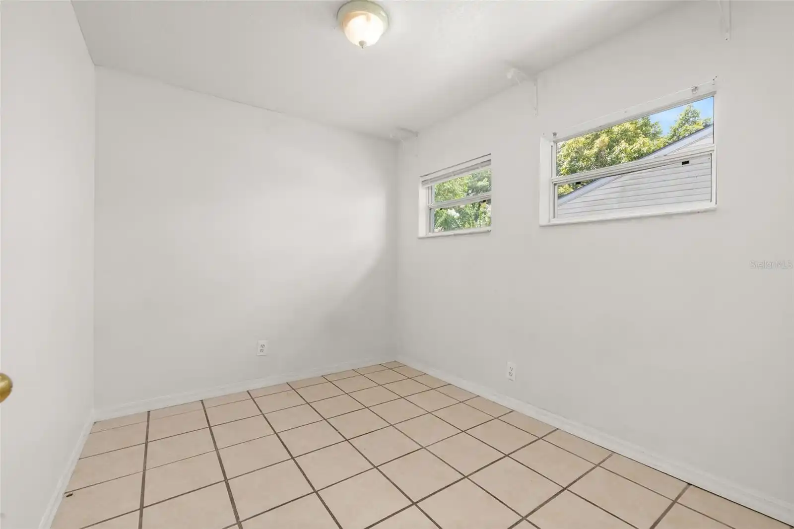 Listing Photo 13