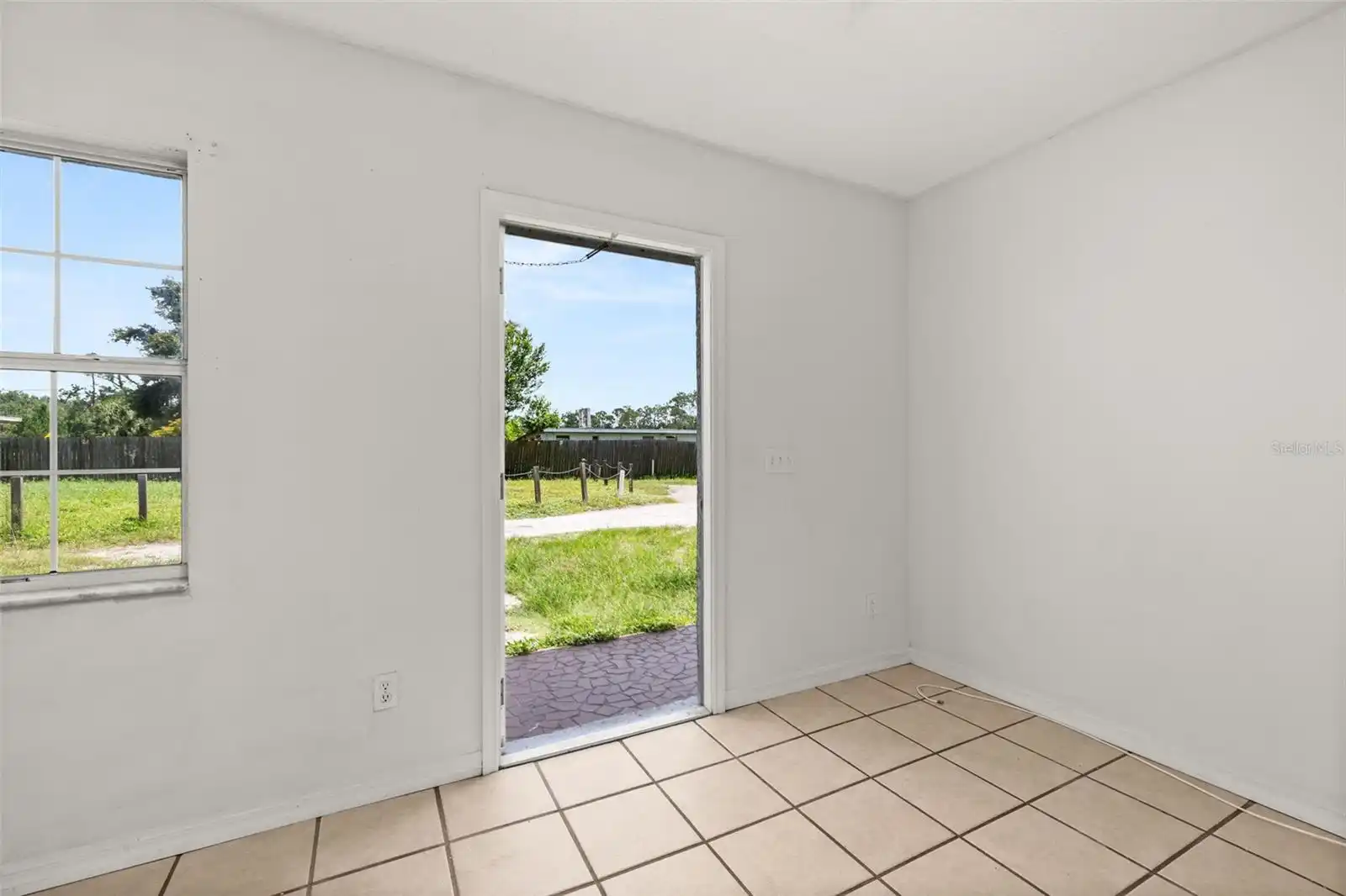 Listing Photo 6