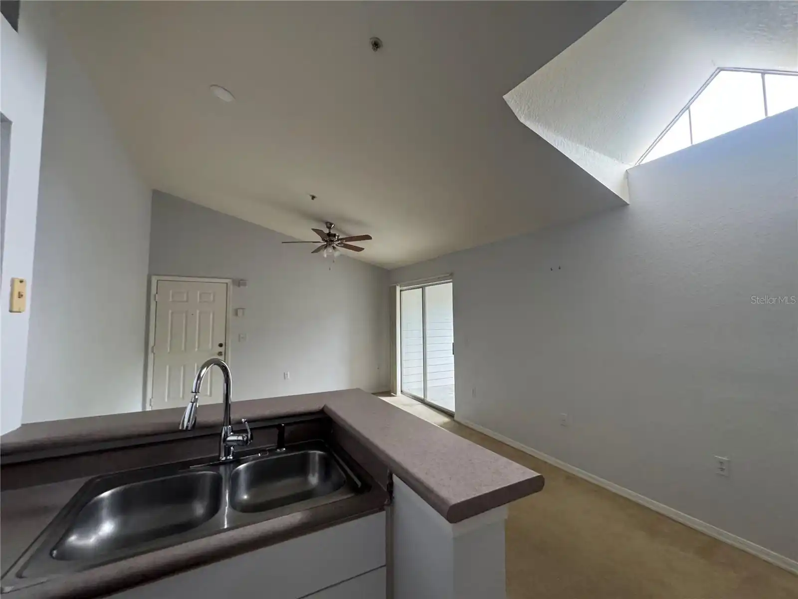 Listing Photo 7