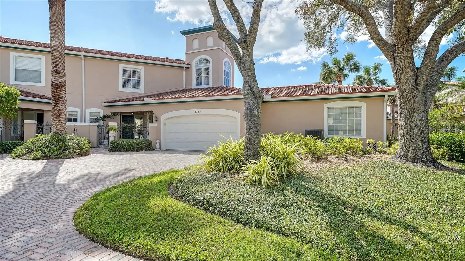 Sarasota Real Estate