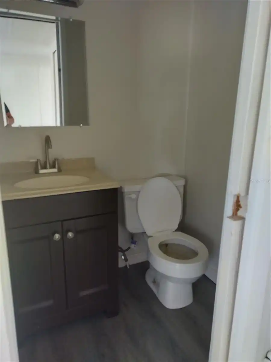 Listing Photo 7