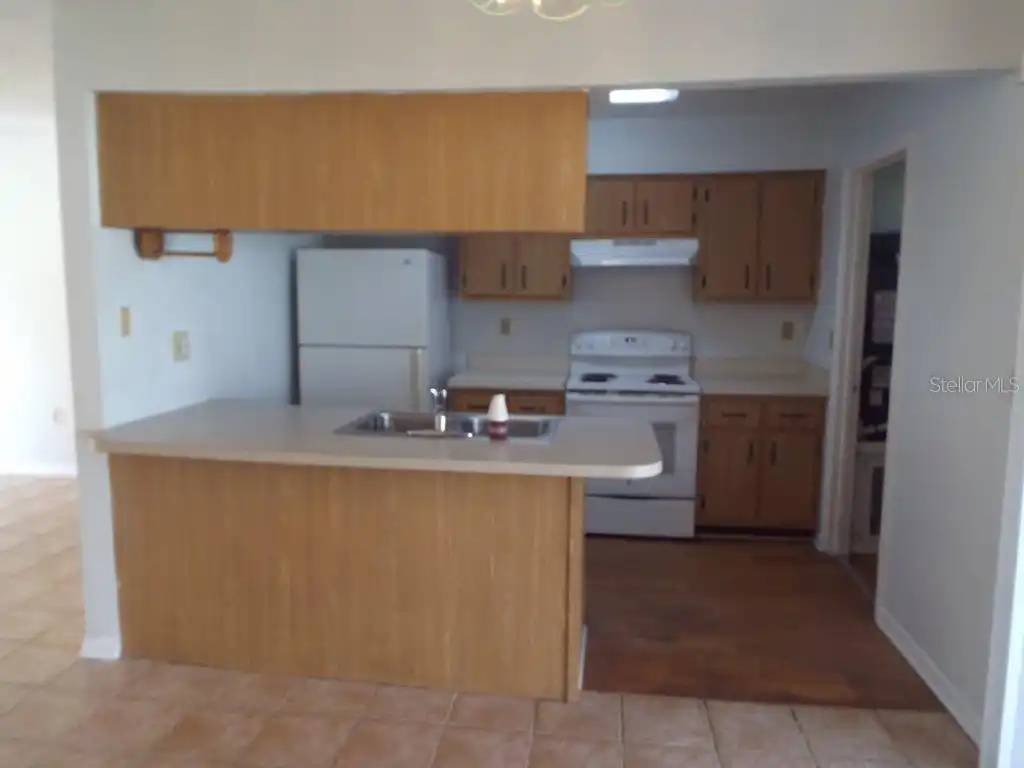 Listing Photo 8