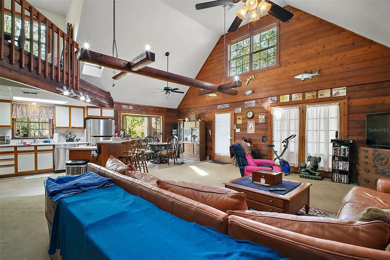 Listing Photo 11