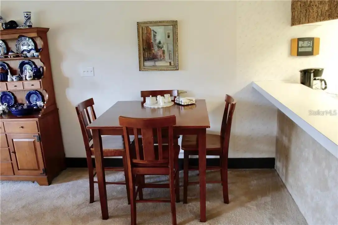 Listing Photo 11
