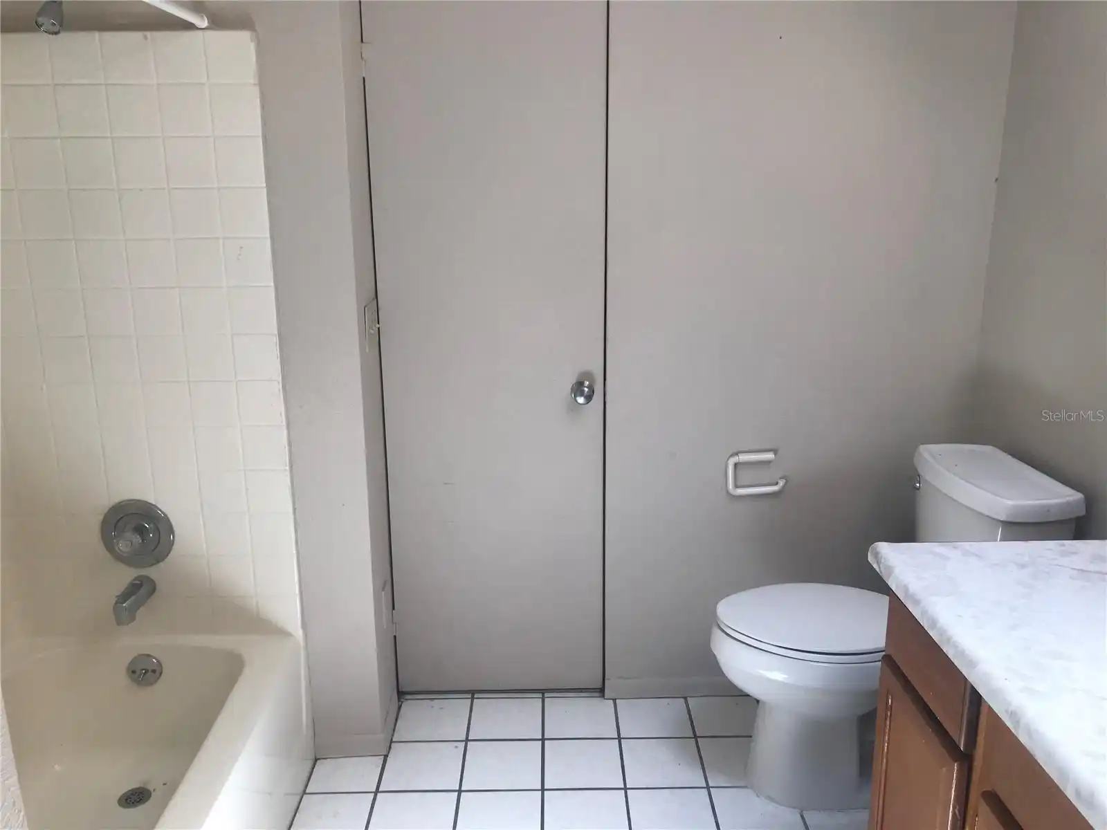 Listing Photo 9