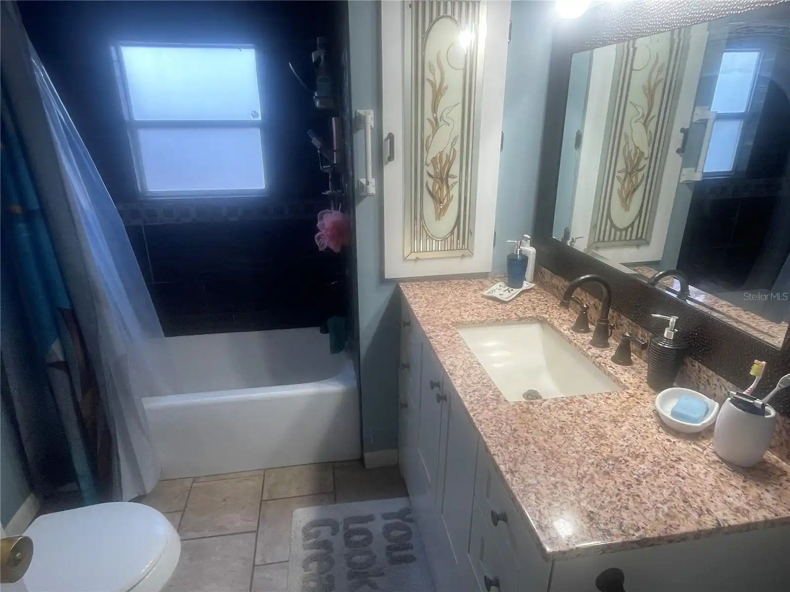 Listing Photo 11