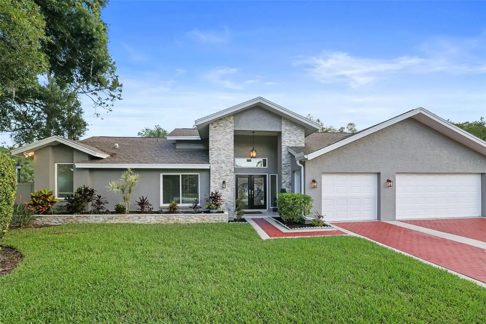 Palm Harbor Real Estate