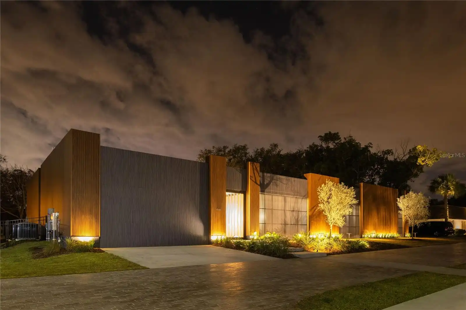 4BR, Home, 4BA, $4,299,995
Read More