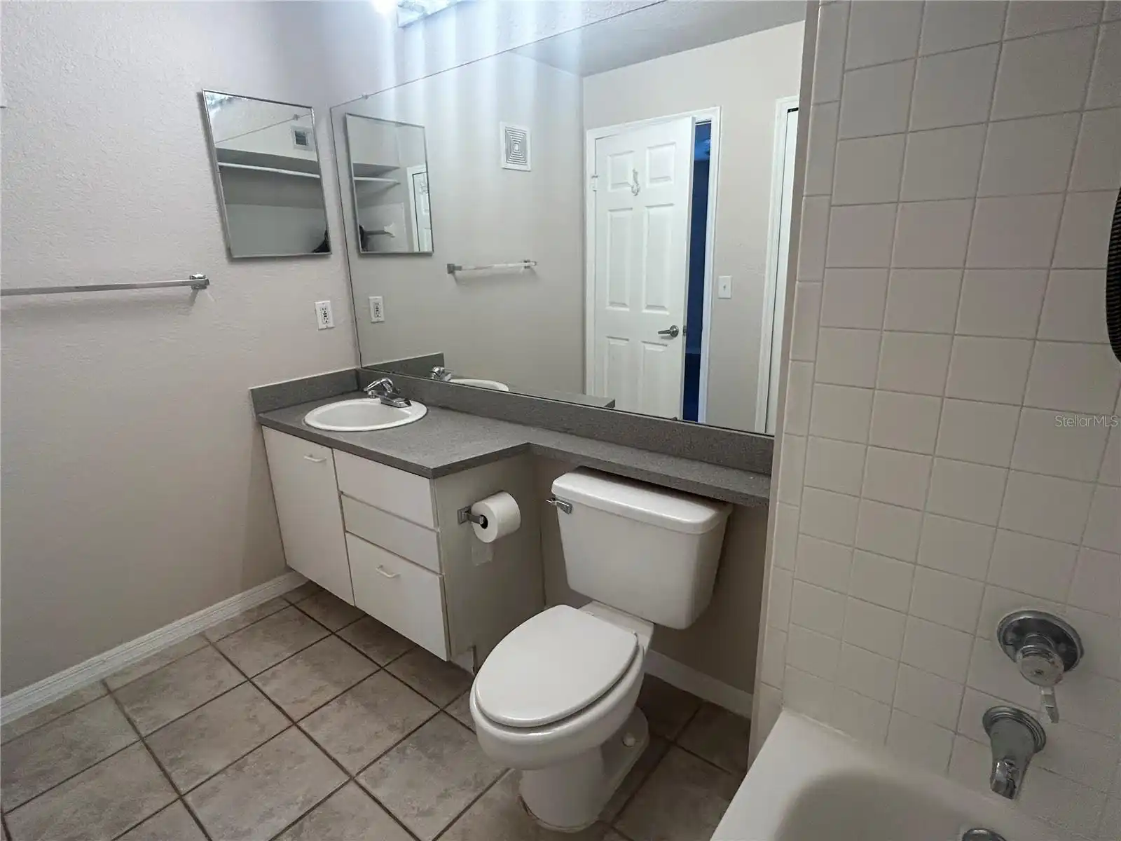Listing Photo 7