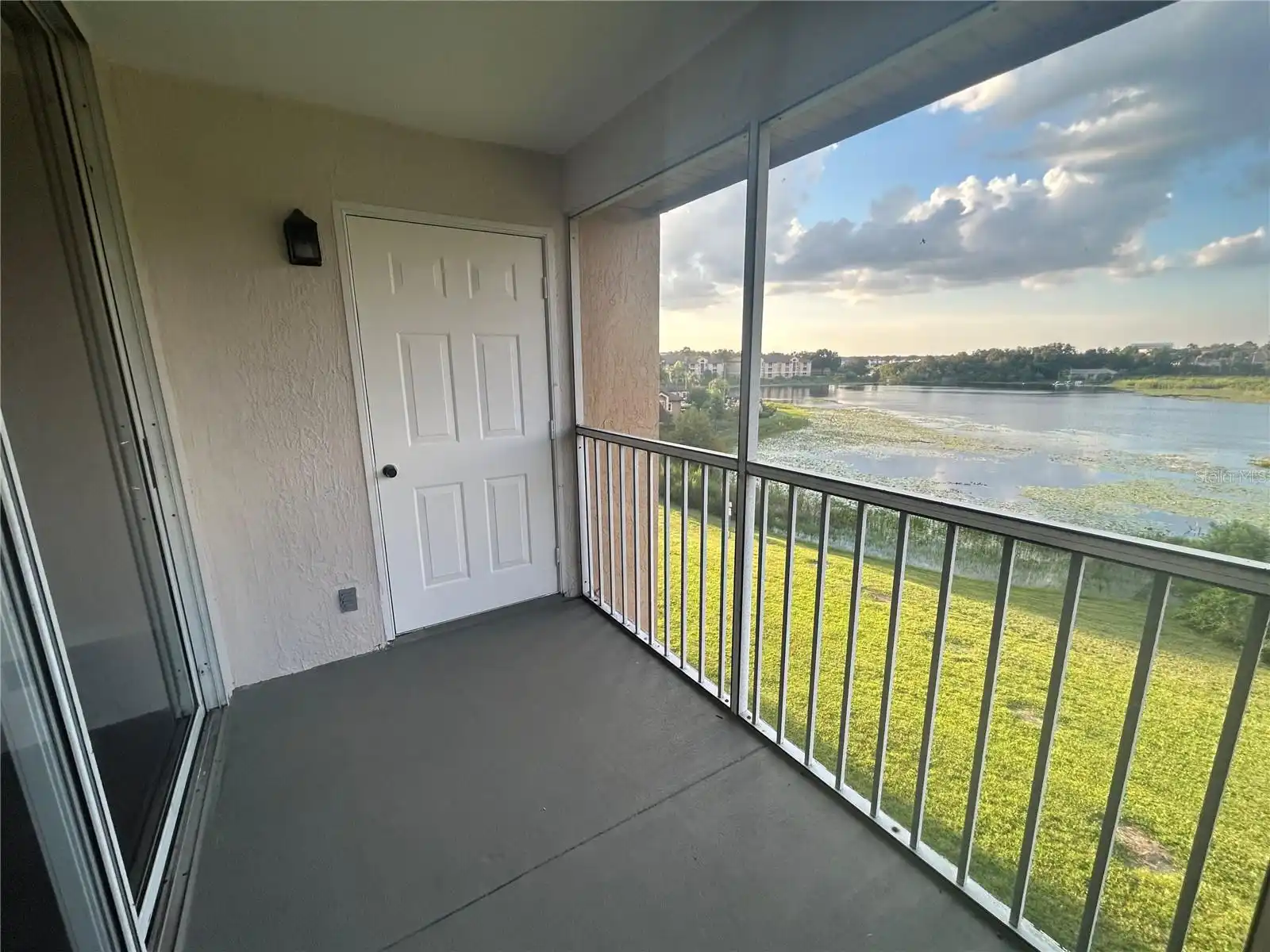 Listing Photo 14