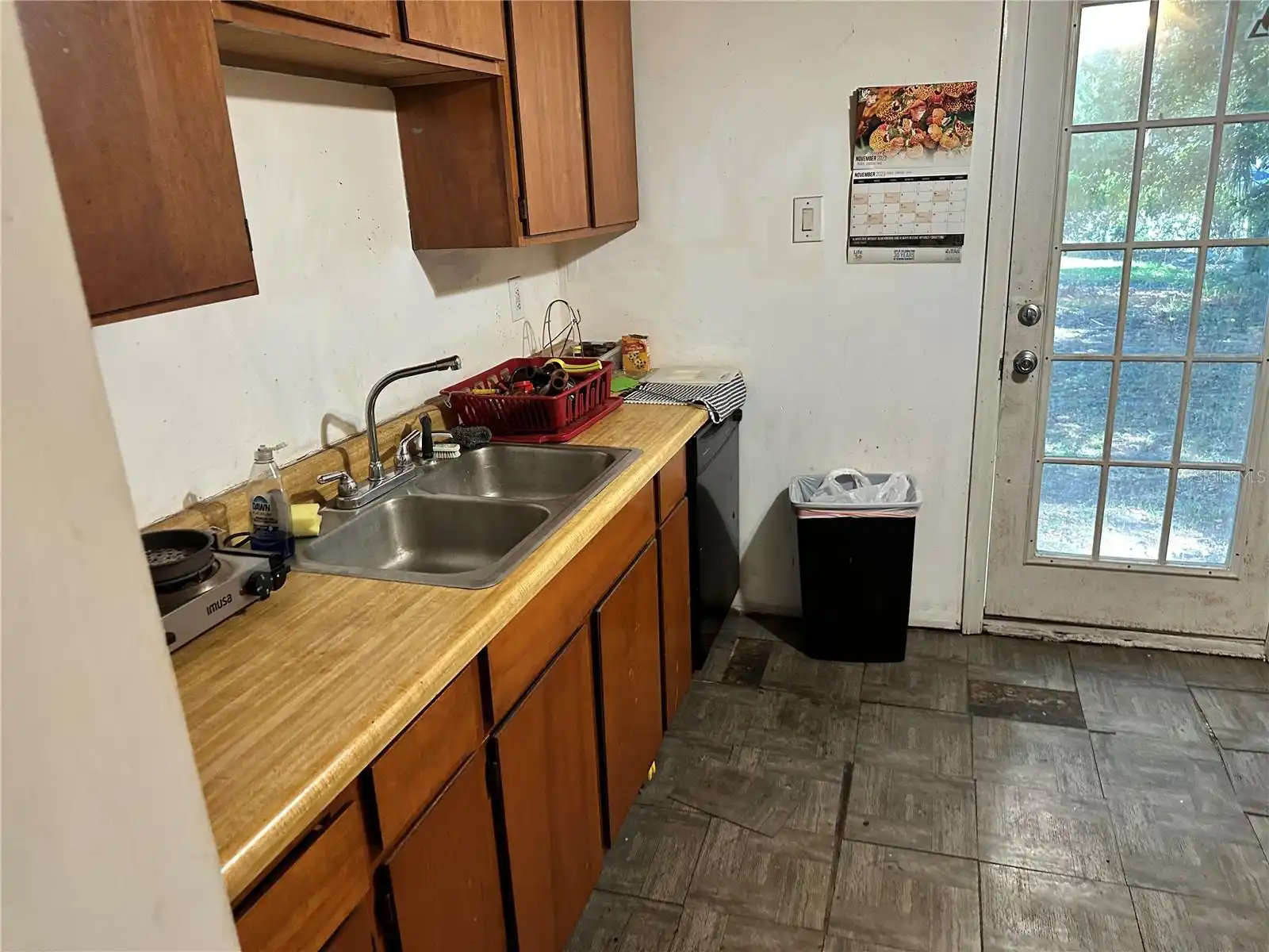 Listing Photo 12