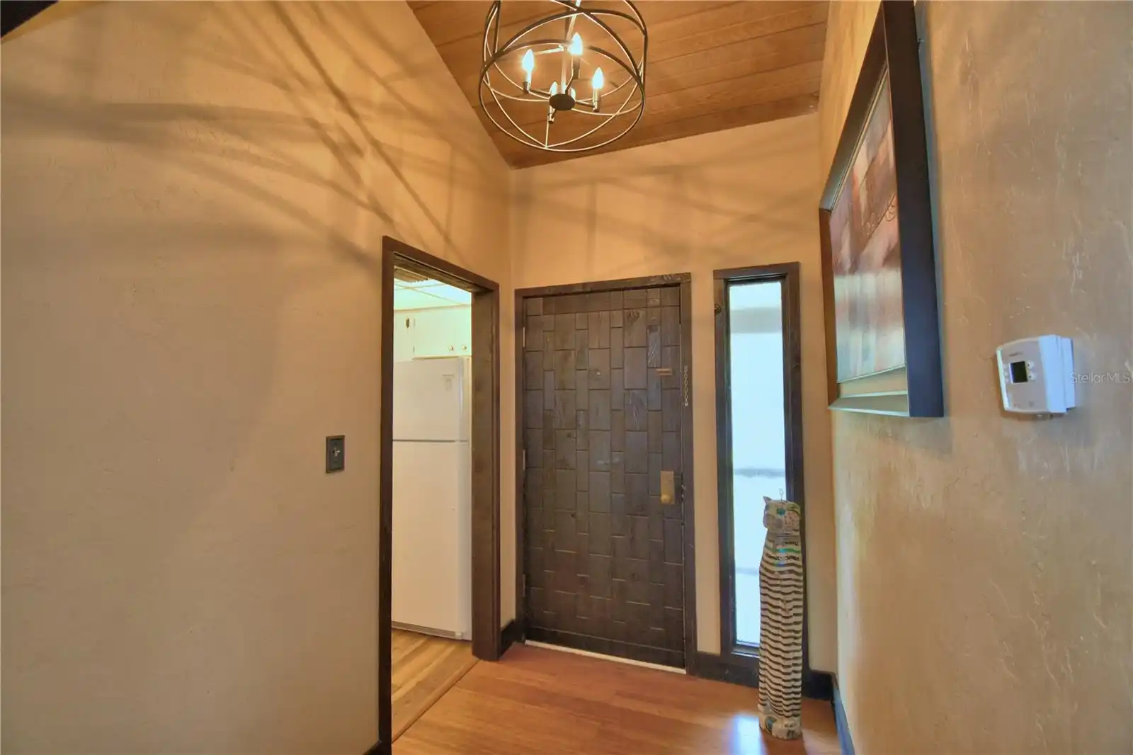 Listing Photo 6