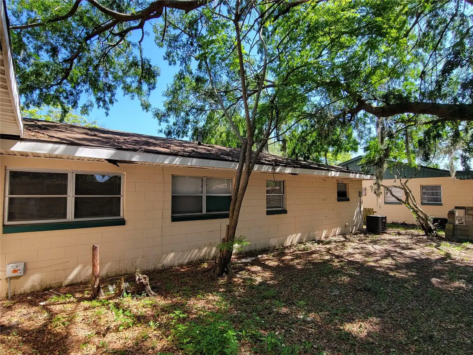 Listing Photo 10