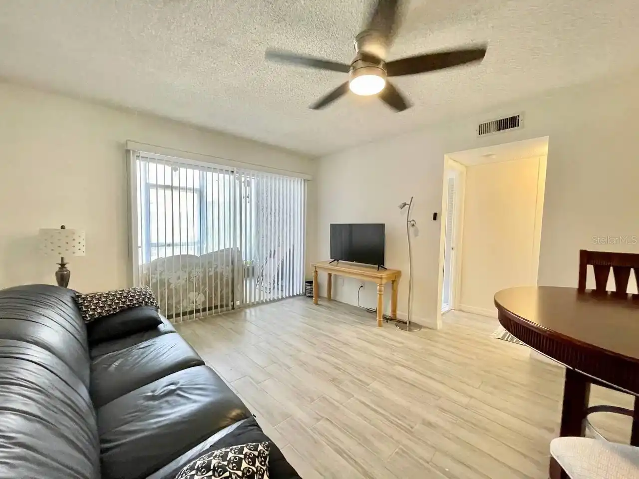 Listing Photo 7