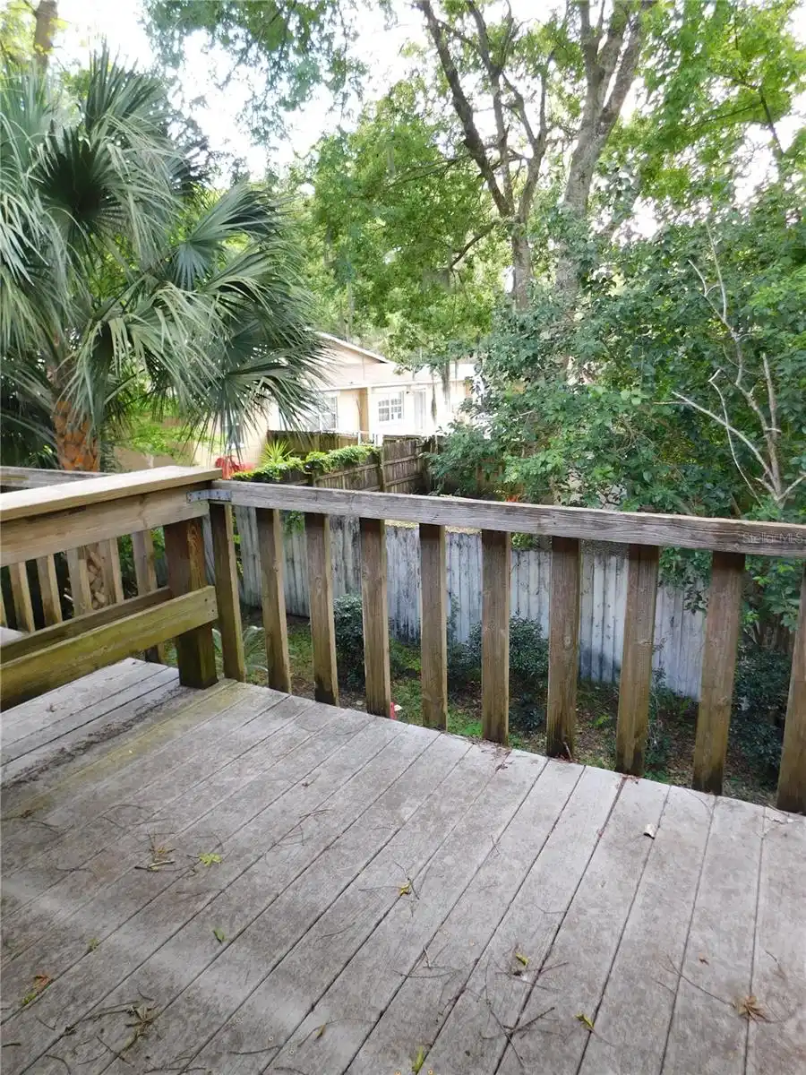 Listing Photo 15