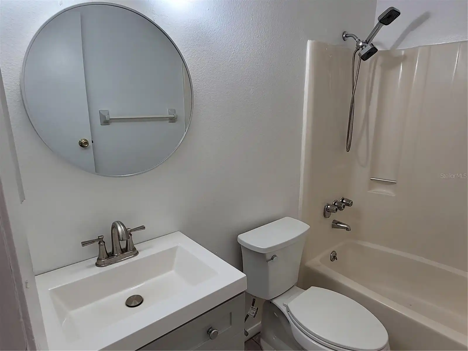 Listing Photo 13