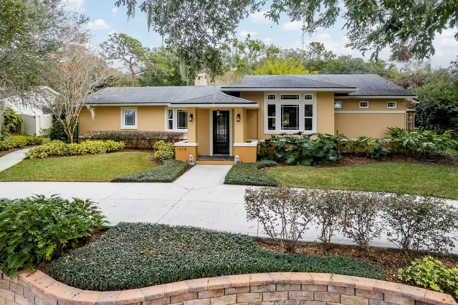 Mount Dora Real Estate