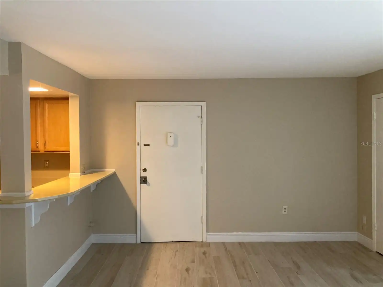 Listing Photo 7