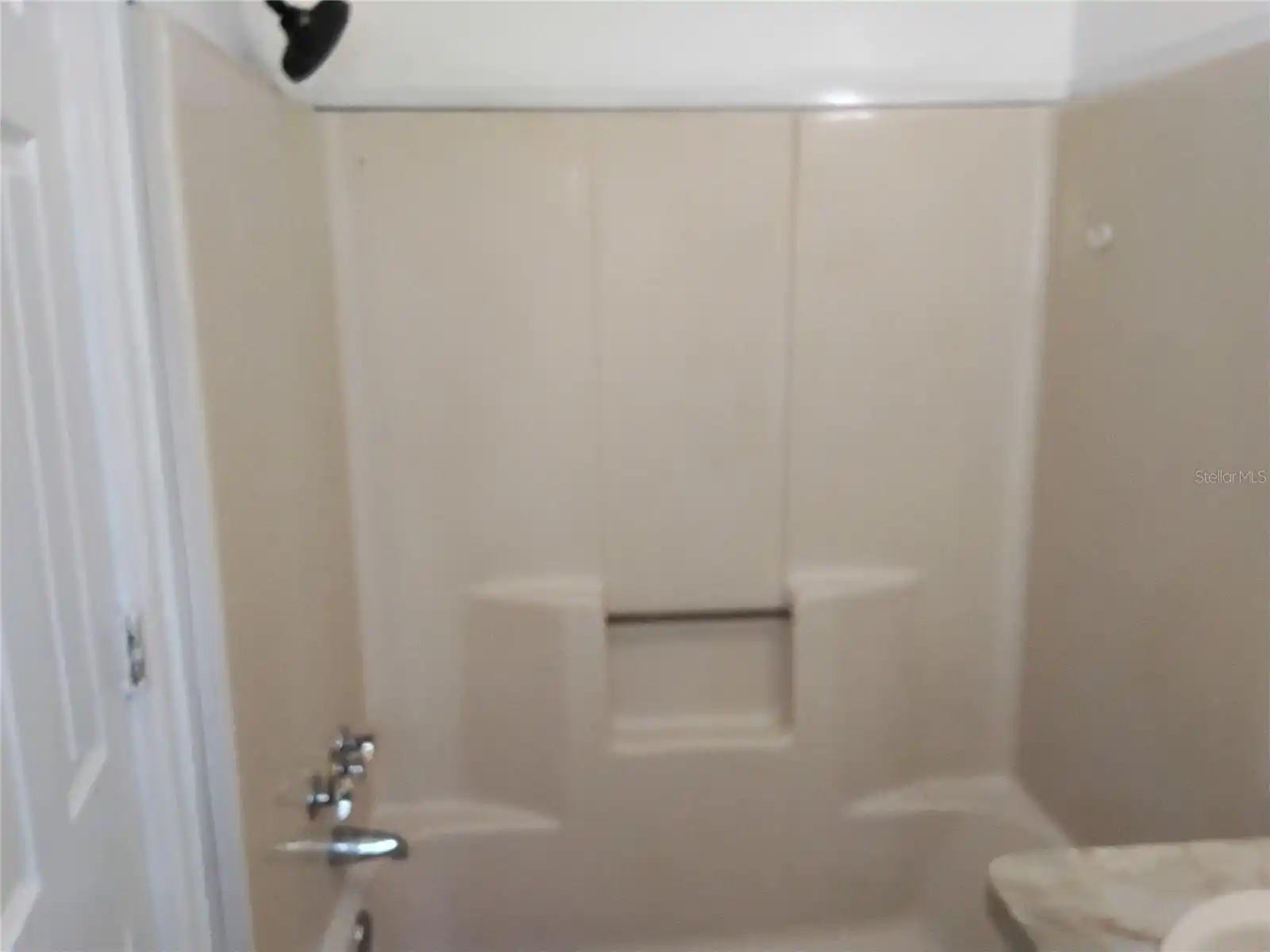 Listing Photo 14