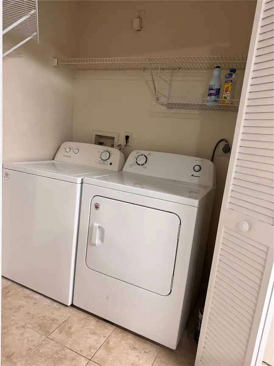 Listing Photo 8