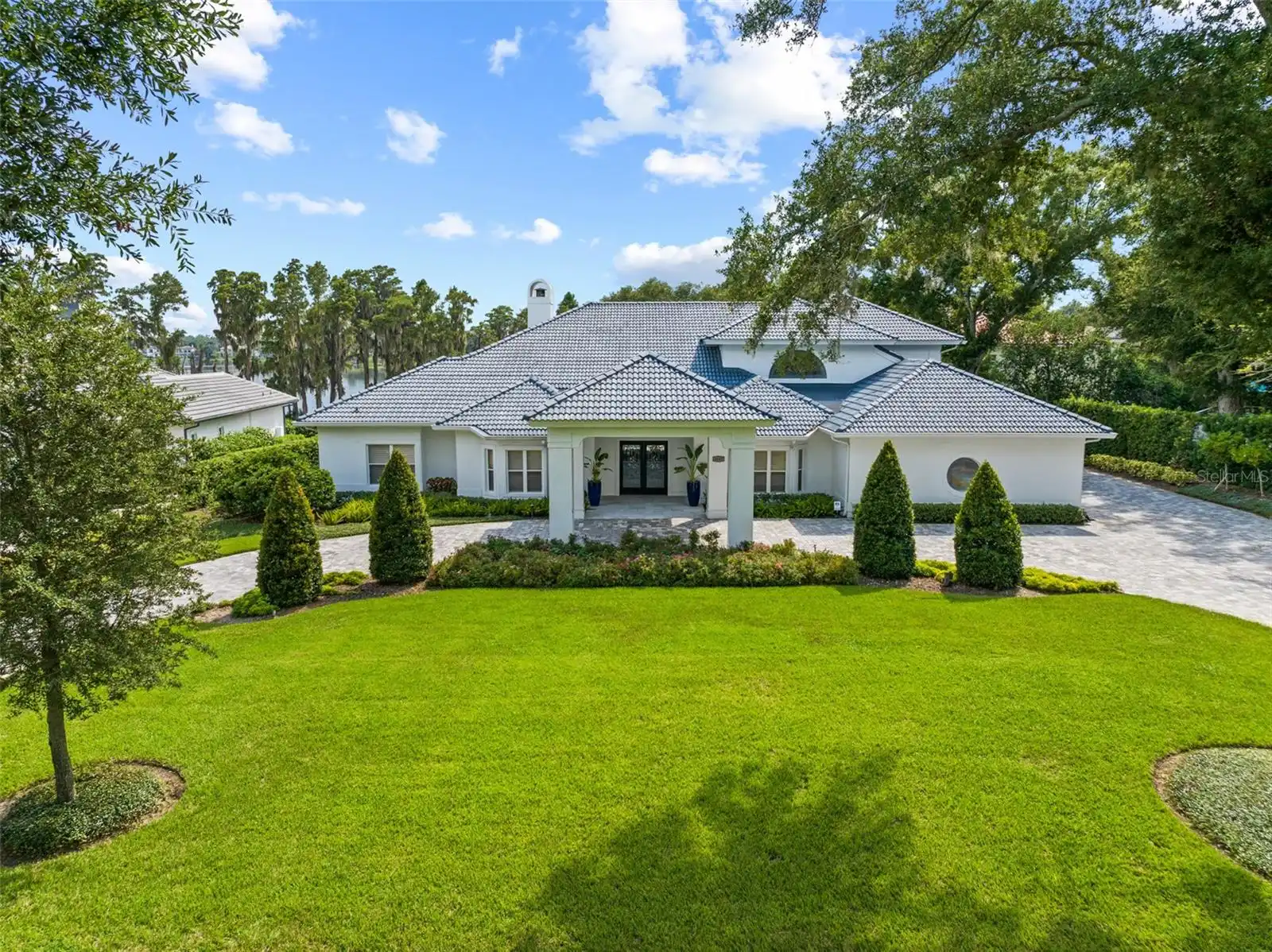 3BR, Home, 3BA, $4,000,000
Read More