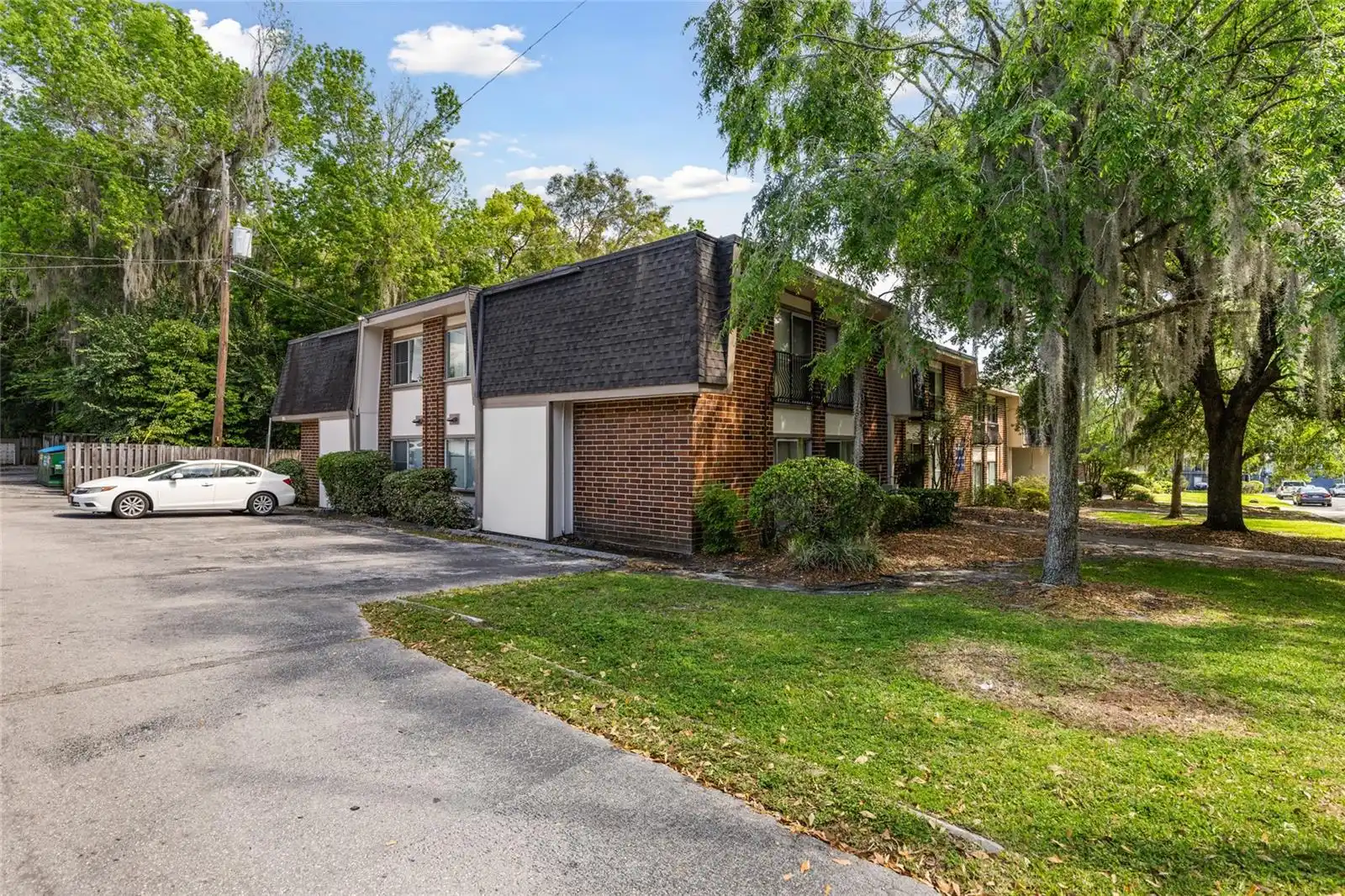 Listing Photo 15