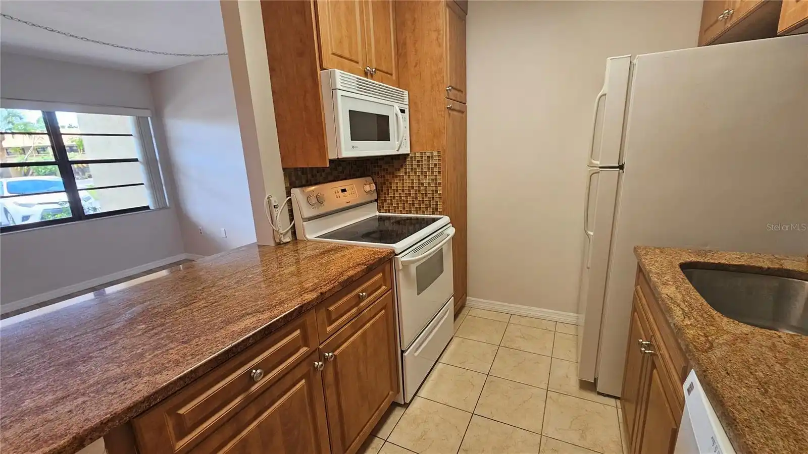 Listing Photo 12