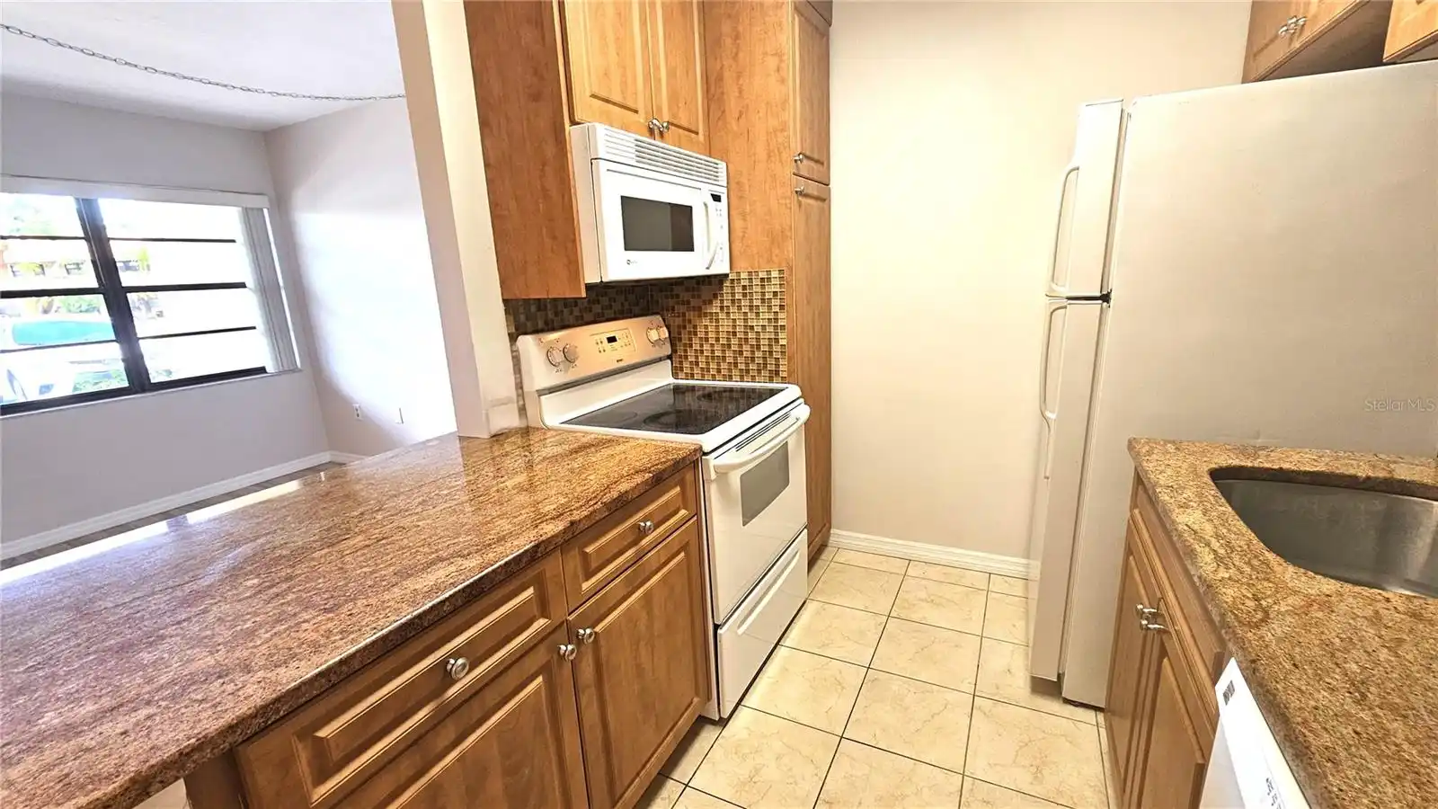 Listing Photo 9