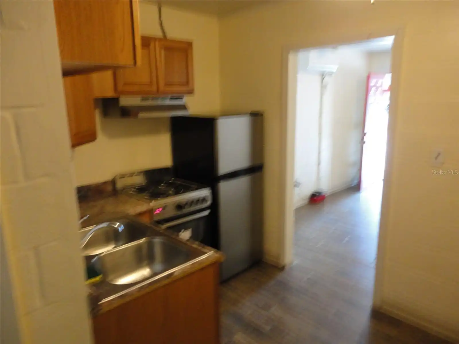 Listing Photo 6