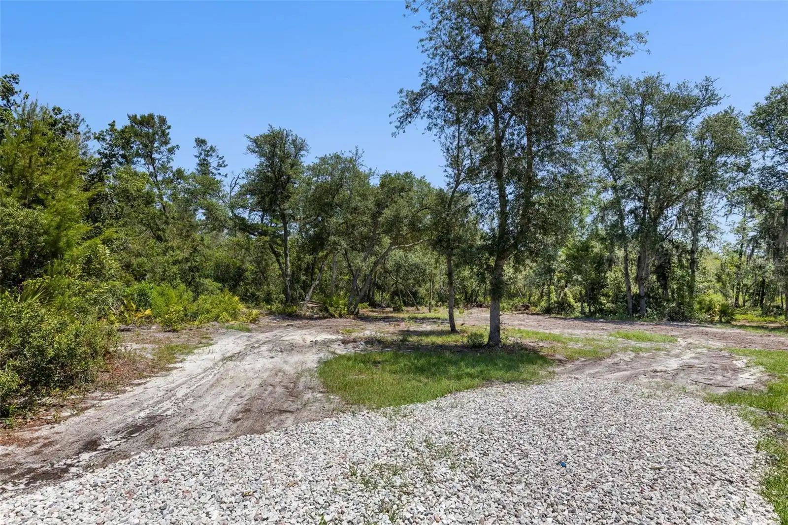 Listing Photo 18