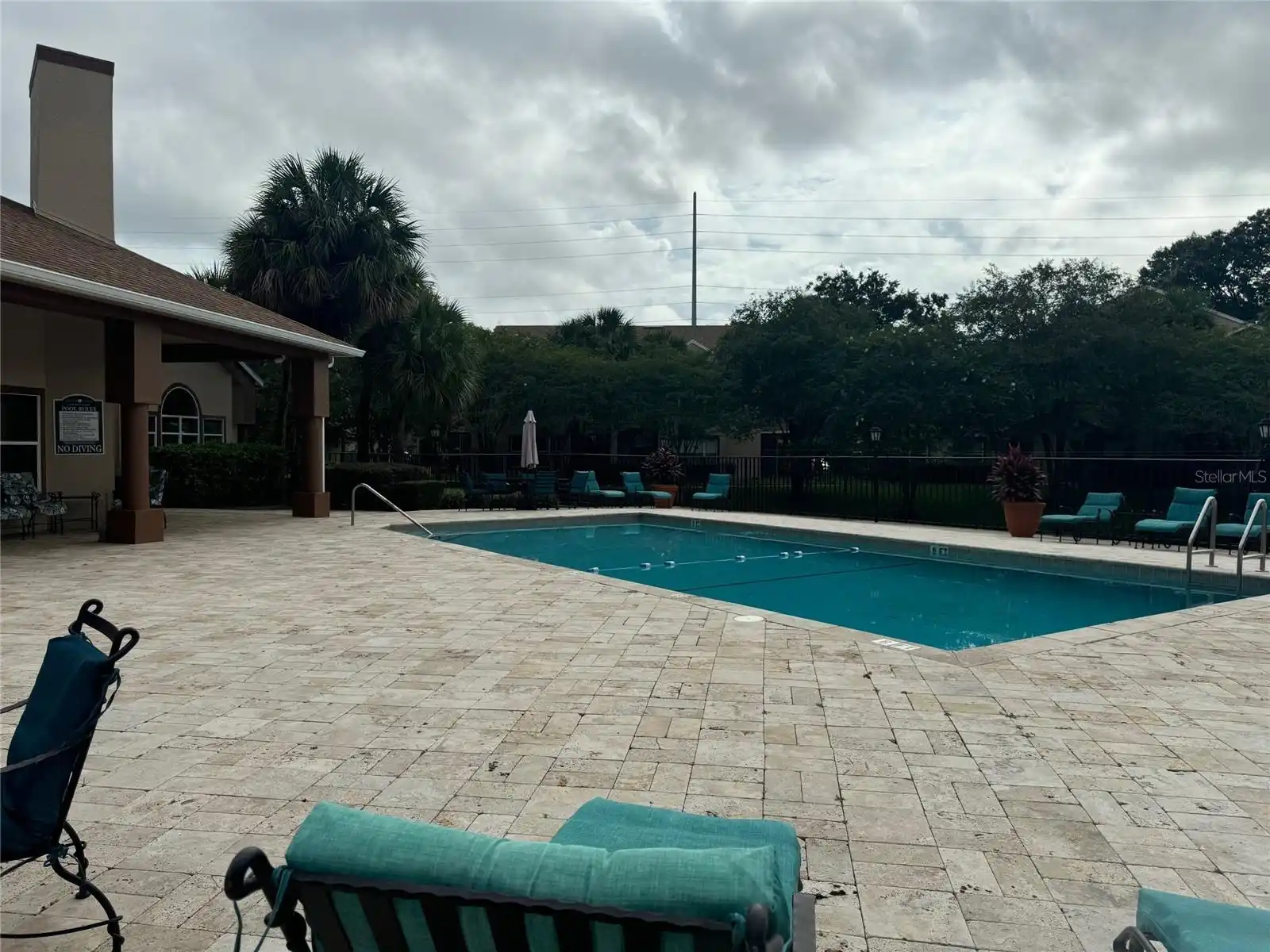 Listing Photo 12