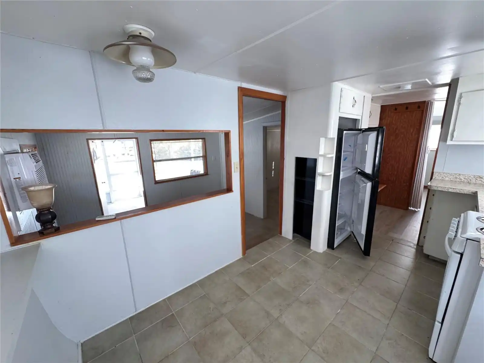 Listing Photo 7