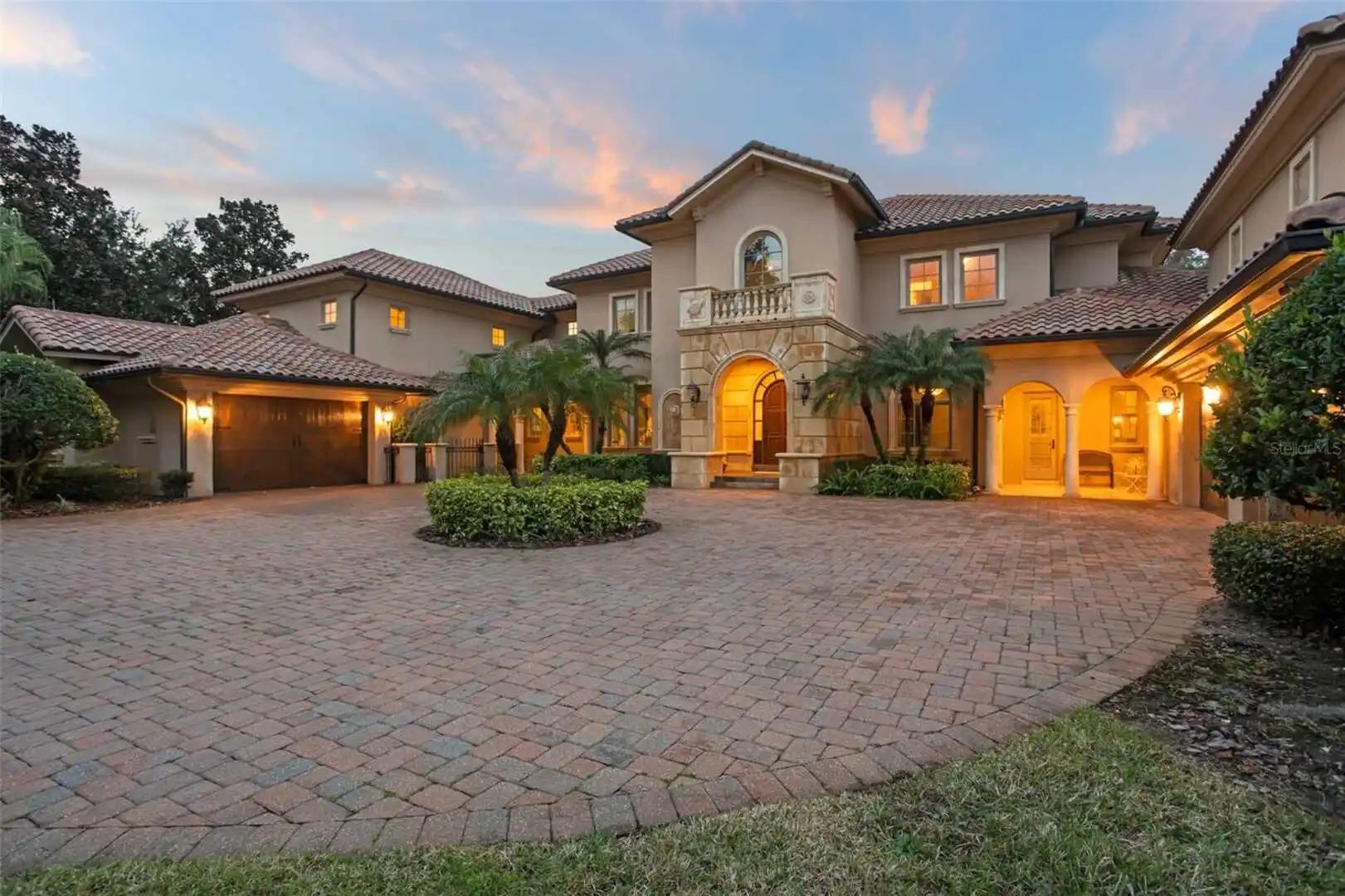 5BR, Home, 5BA, $4,400,000
Read More