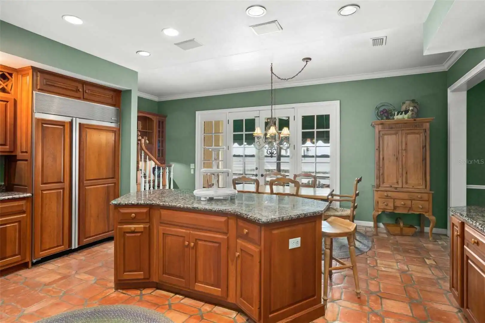 Listing Photo 15
