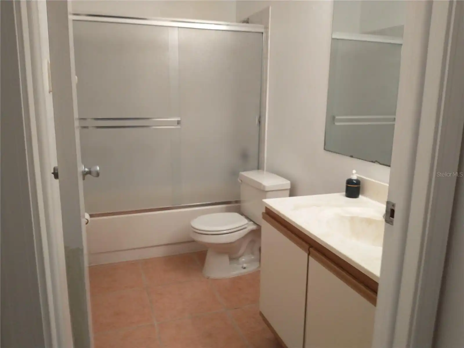 Listing Photo 10