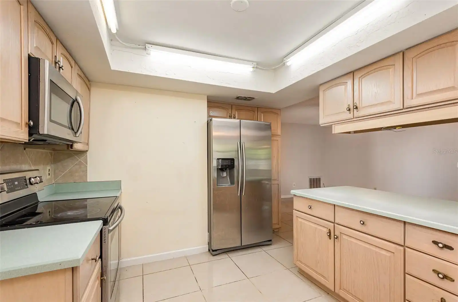 Listing Photo 8