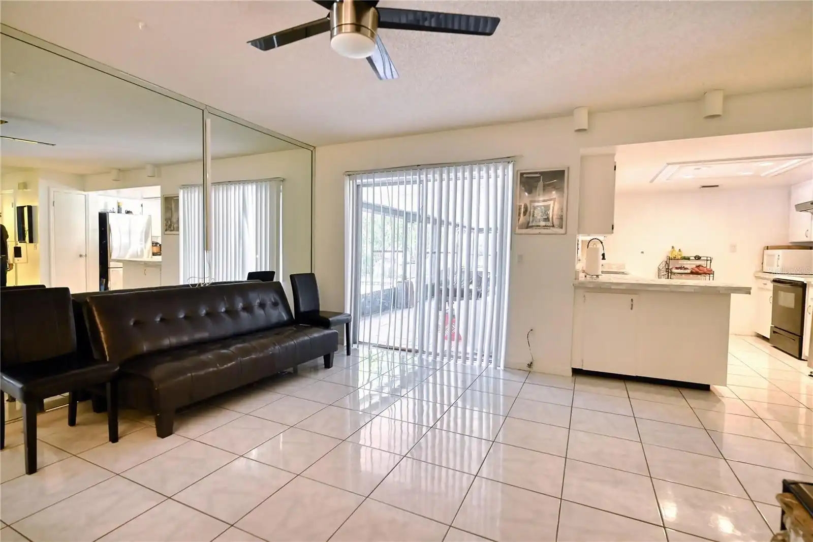 Listing Photo 9