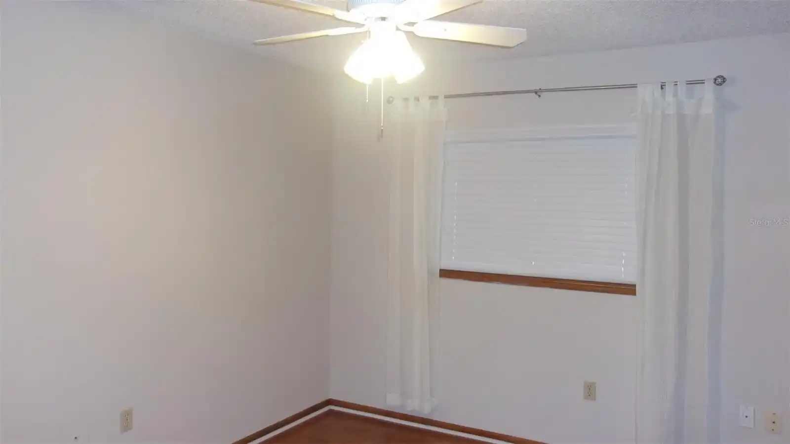 Listing Photo 21