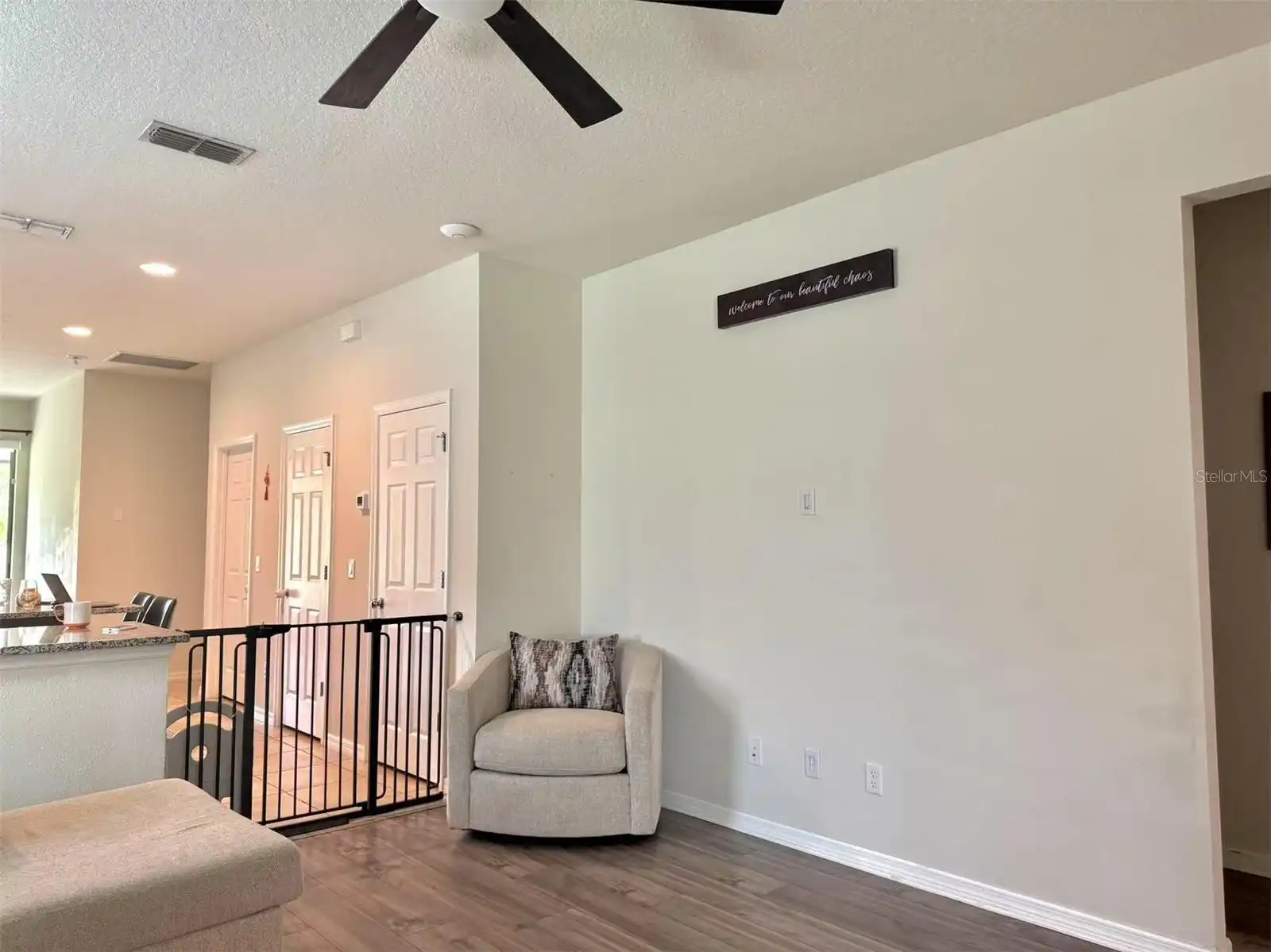 Listing Photo 8