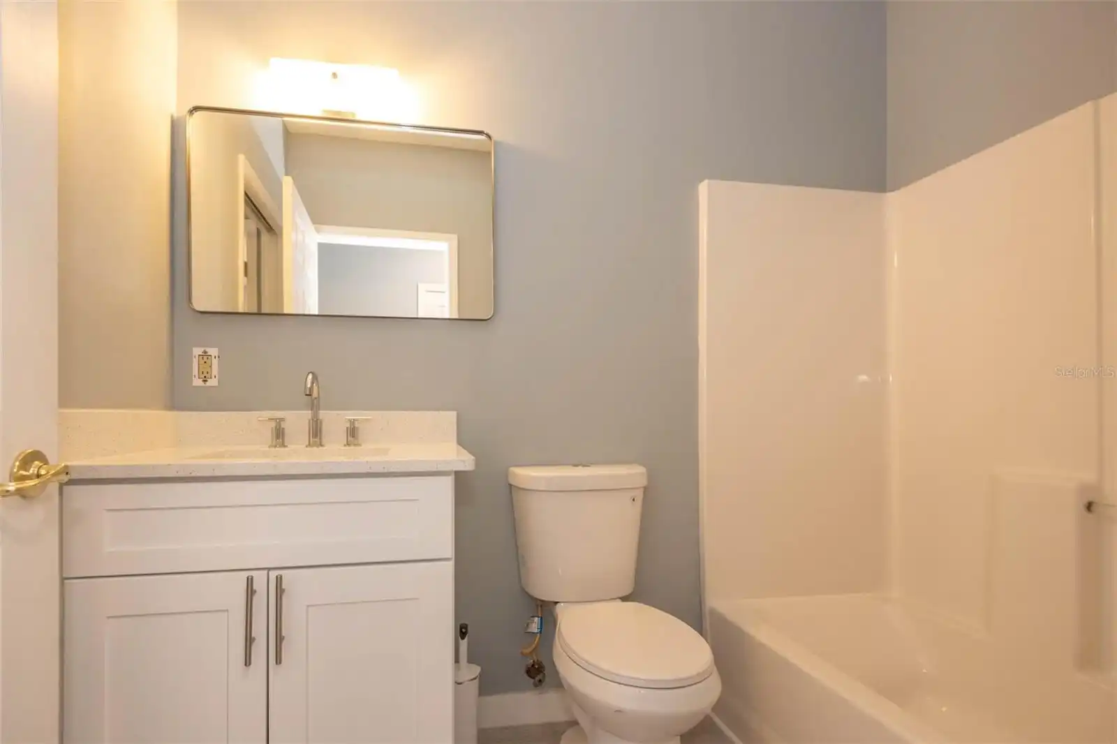 Listing Photo 11