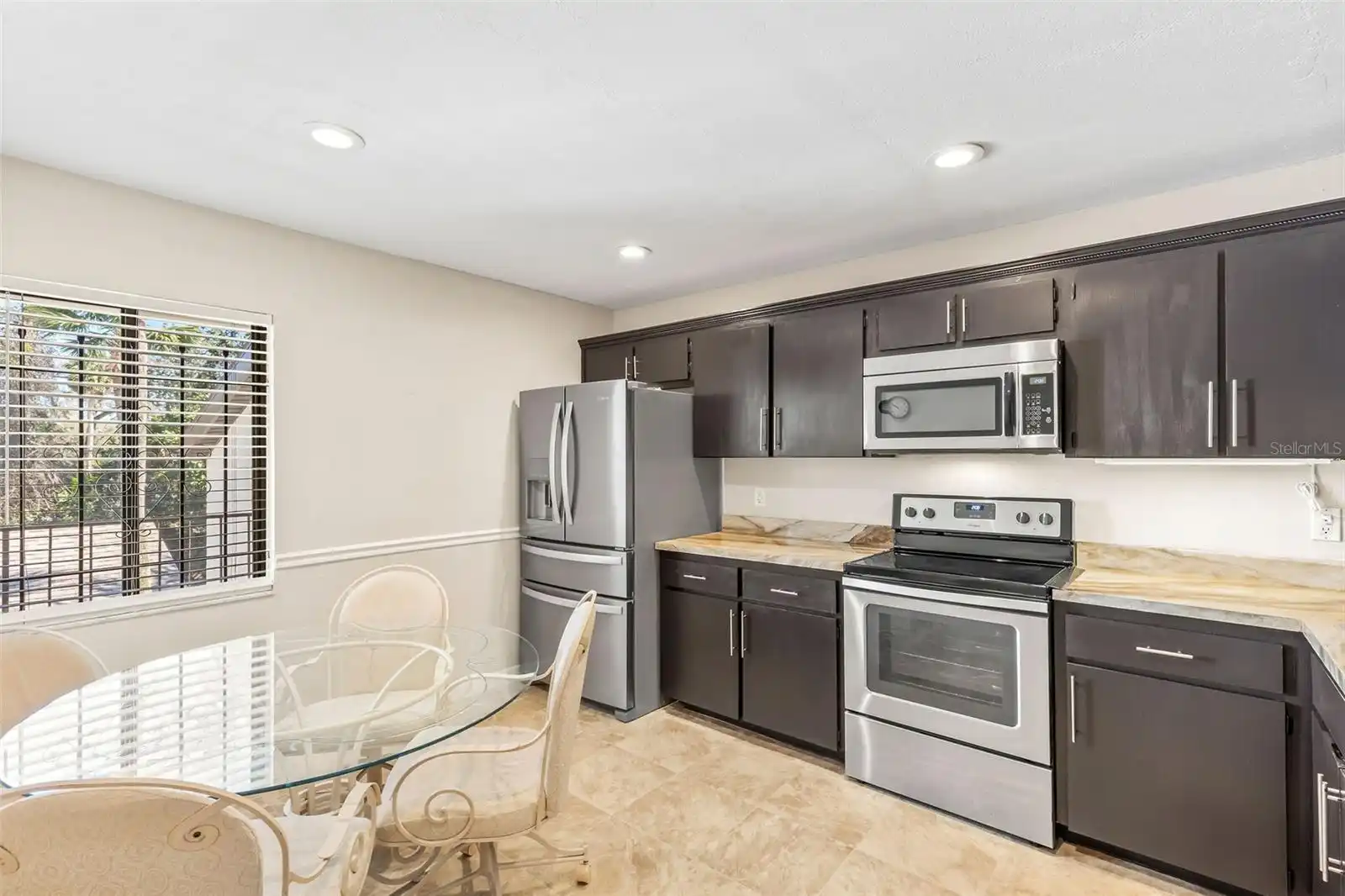 Listing Photo 15