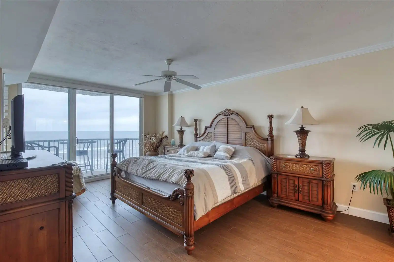 Listing Photo 25